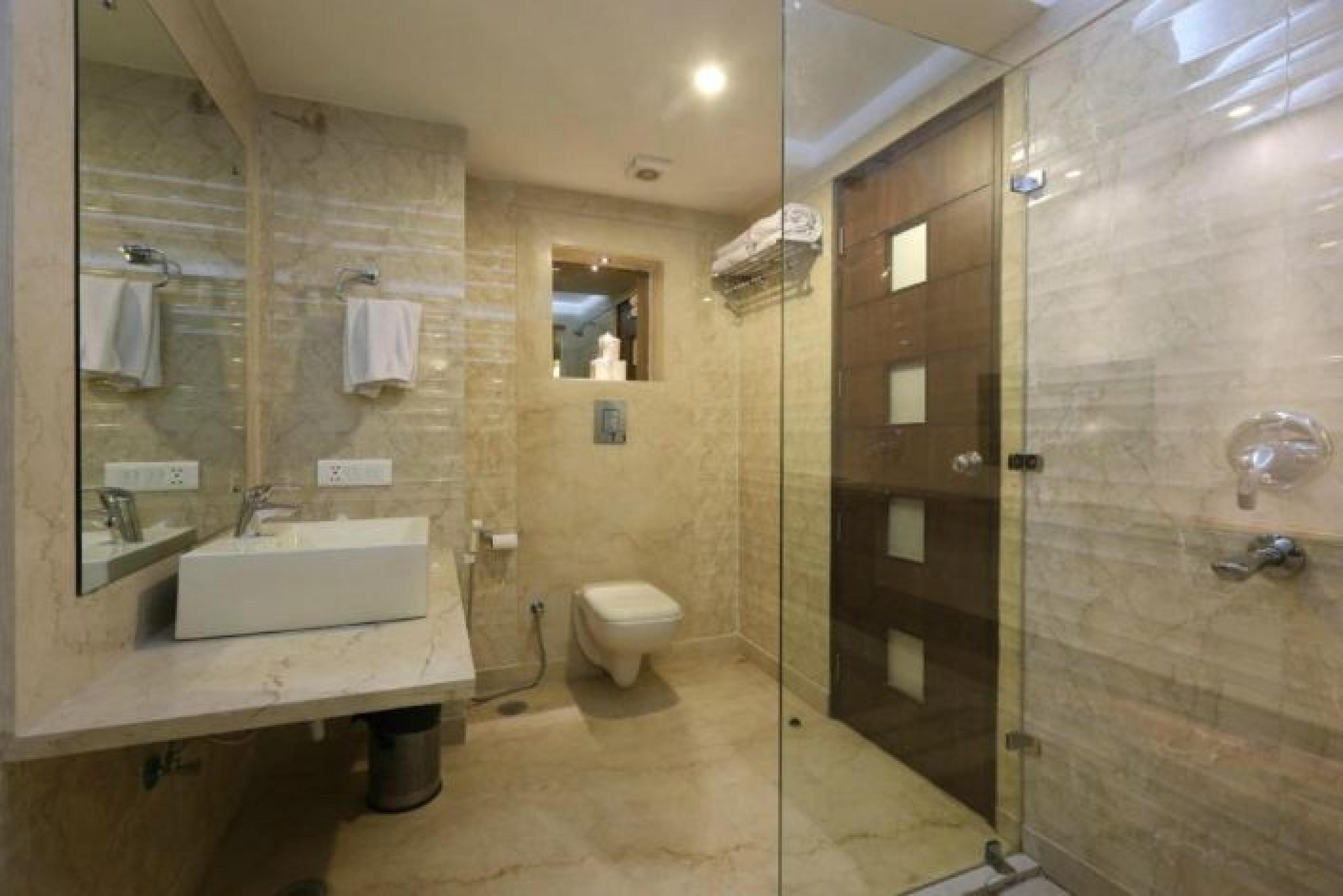 Hotel Le Roi Near New Delhi Railway Station מראה חיצוני תמונה