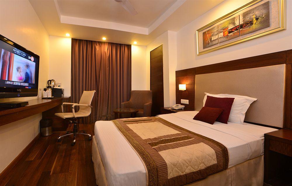 Hotel Le Roi Near New Delhi Railway Station מראה חיצוני תמונה